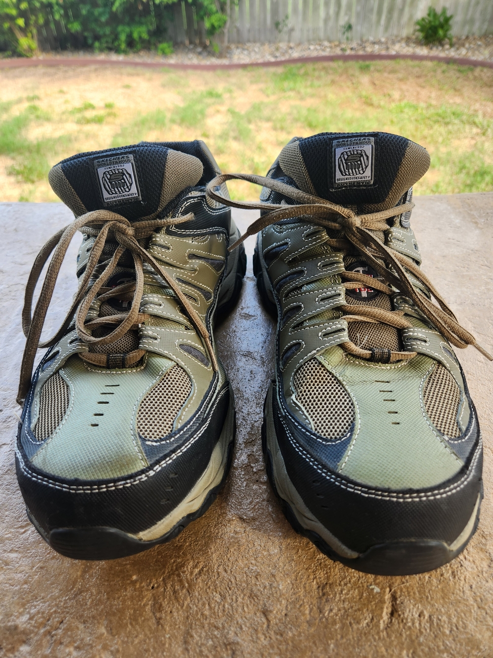 Skechers Steel Toe Work Shoes in Olive Green and Black Size 12
